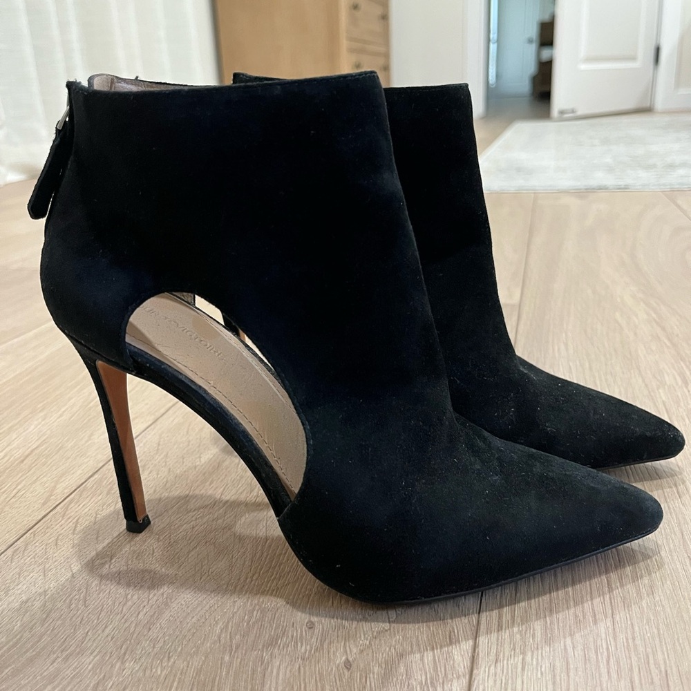Elegant Black Women's Ankle Heeled Boots